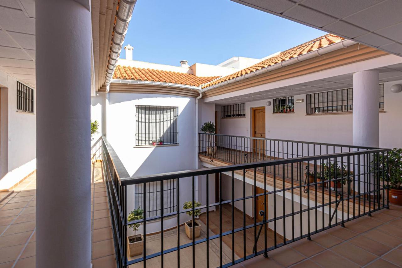 797 Holiday Rentals- Duplex Para 7 En La Carihuela A 1 Min De La Playa Torremolinos Extérieur photo